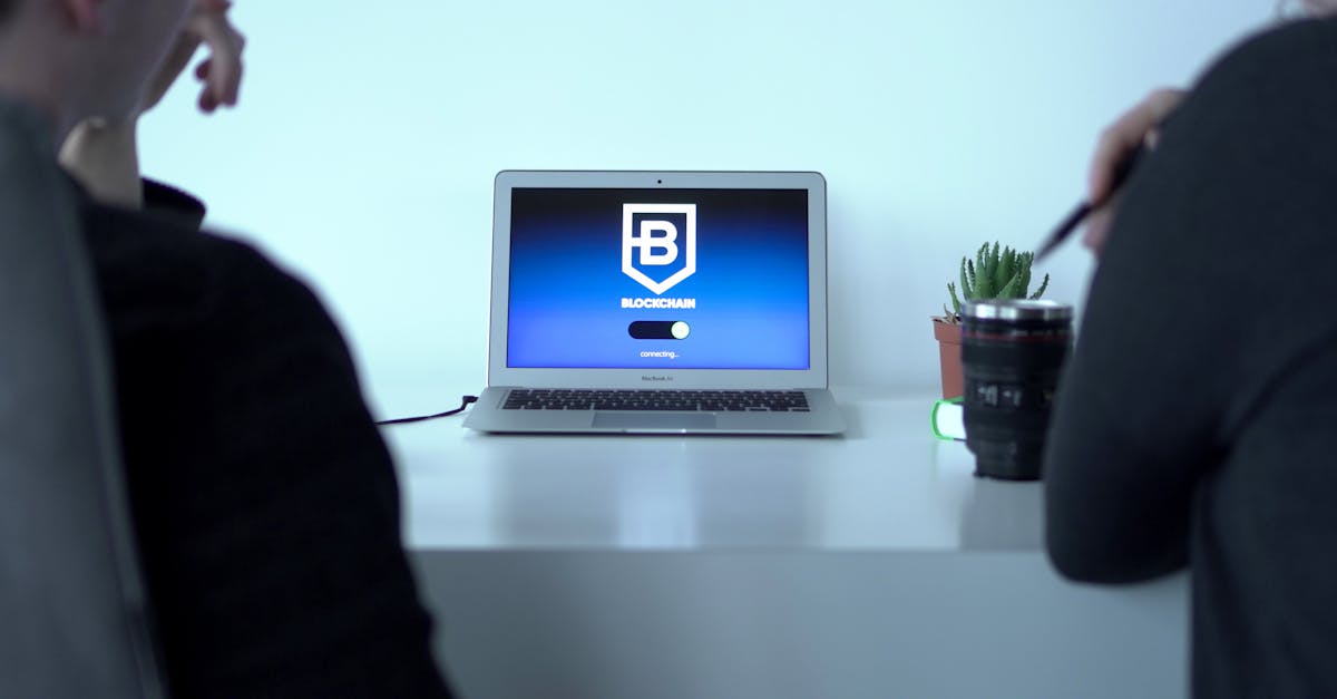 如何使用规范标签来避免搜索引擎降权 